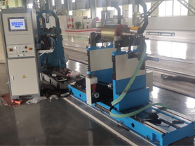  Electric Rotor Balancing Machines